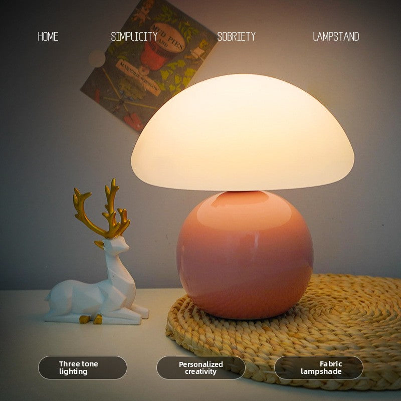 High-end cream-colored mushroom bedside lamp