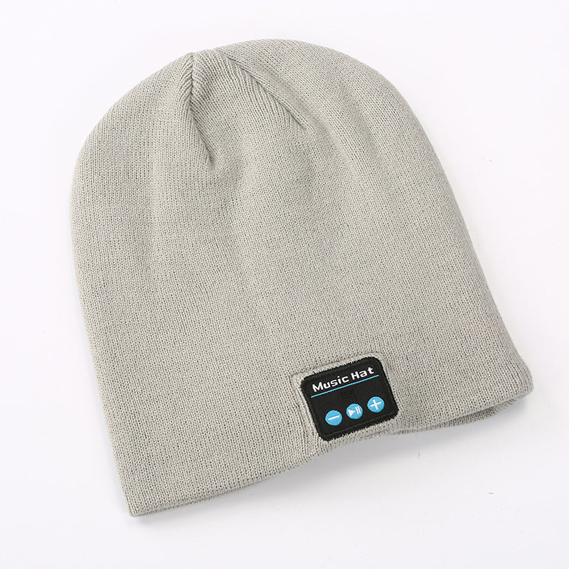 Bluetooth beanie