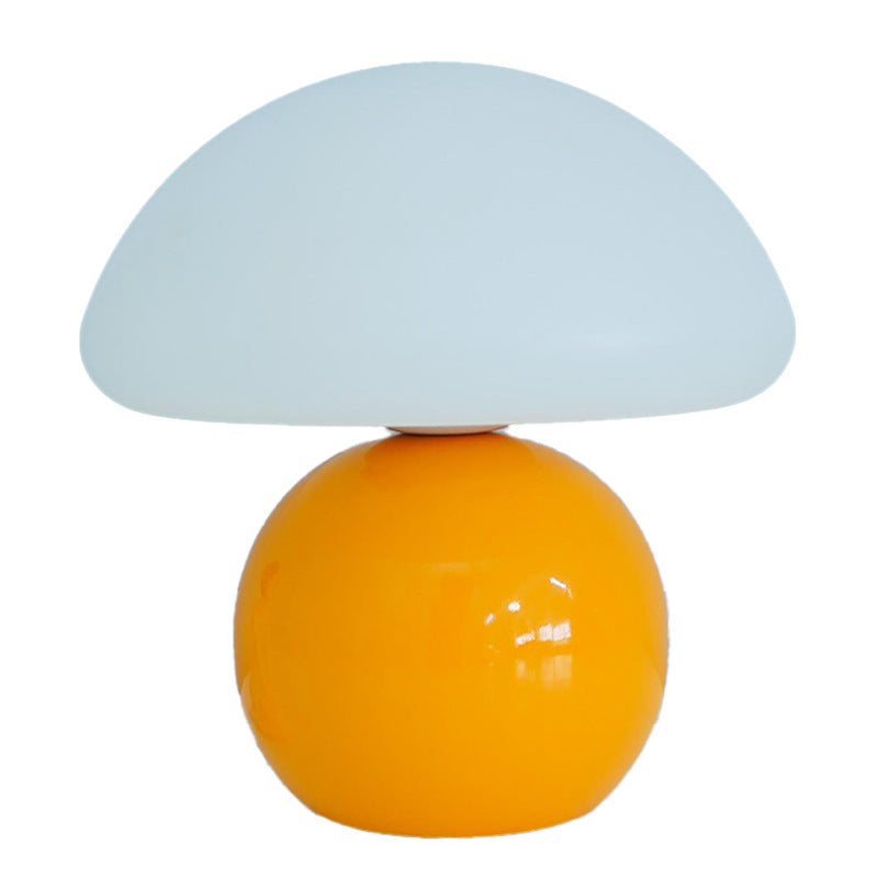 High-end cream-colored mushroom bedside lamp